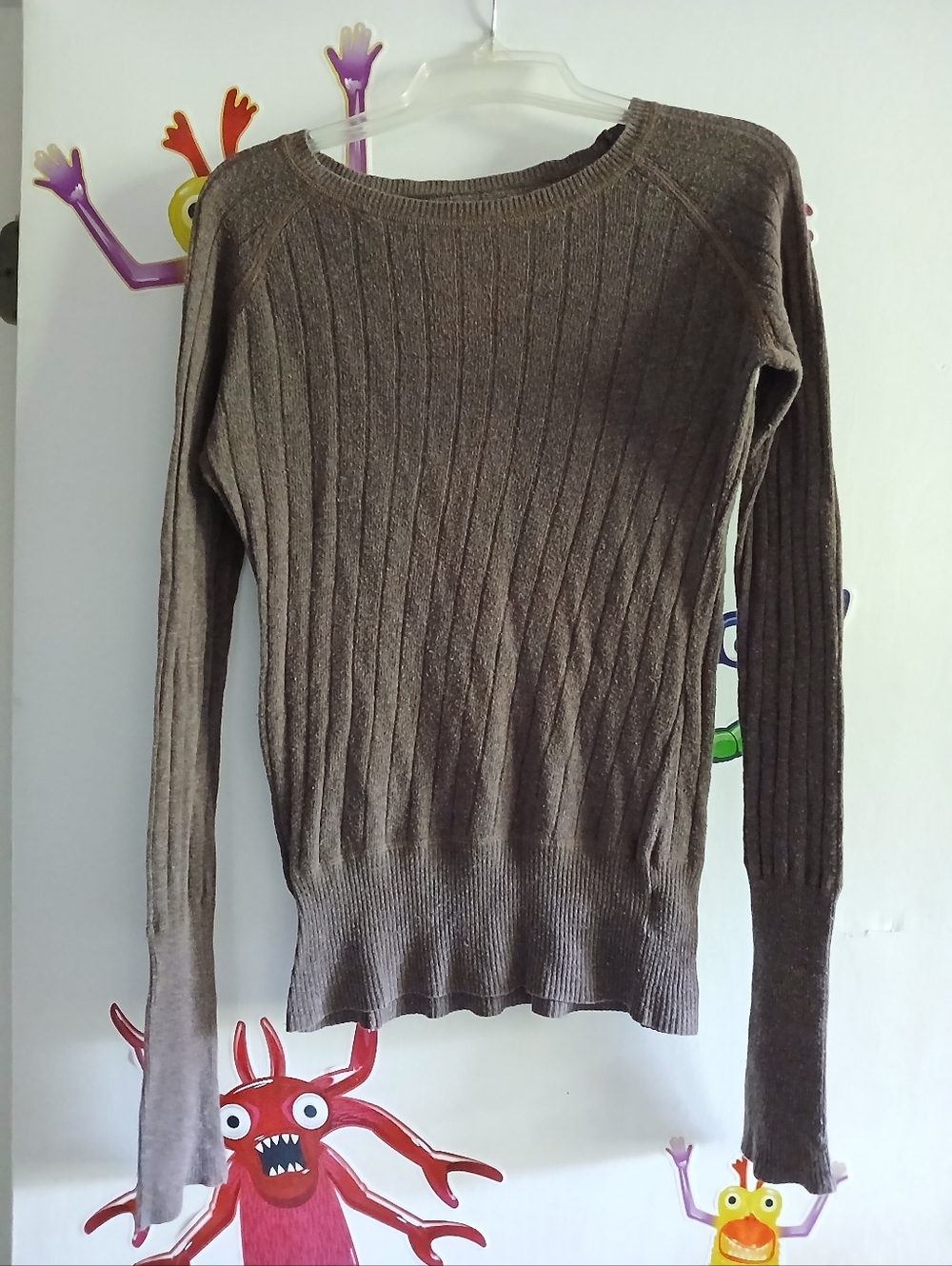 Vintage brown sweater